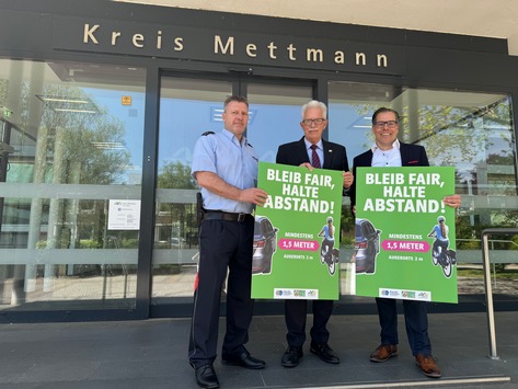 POL-ME: Plakataktion im gesamten Kreisgebiet: Neuauflage der Kampagne "Bleib fair, halte Abstand!" – 2504115