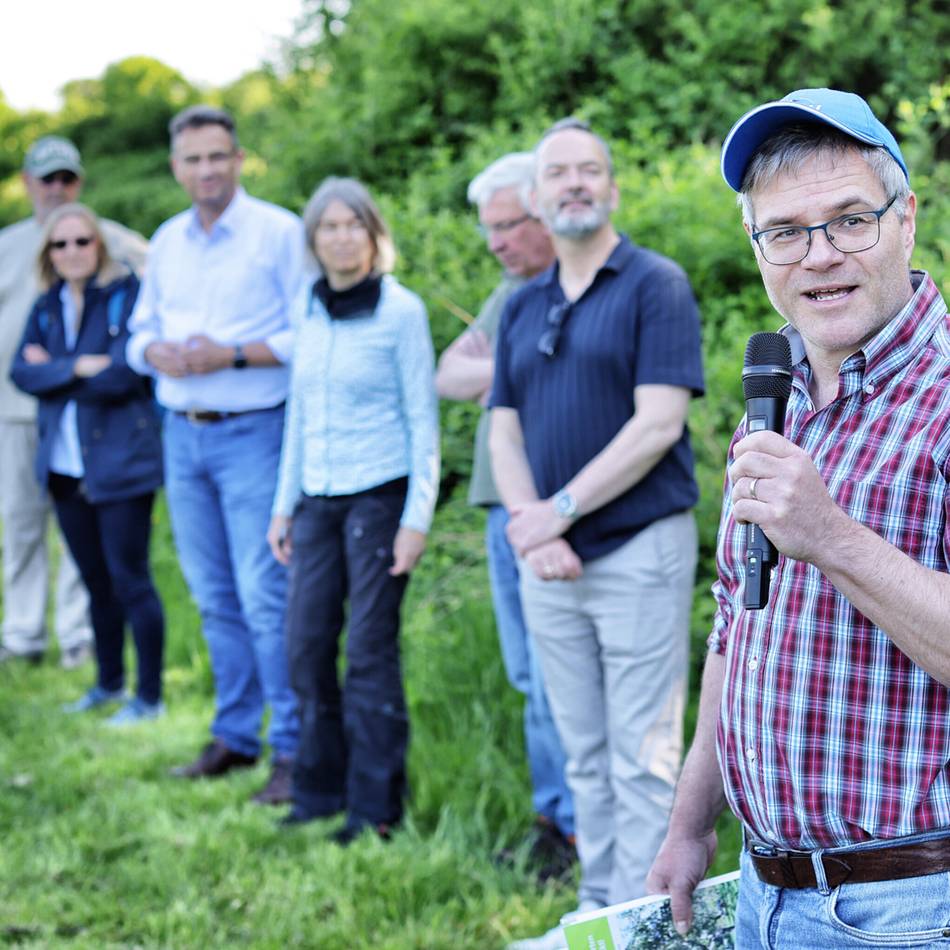 Nachhaltiges Naturprojekt: Hildener feiern ihre neue Streuobstwiese
