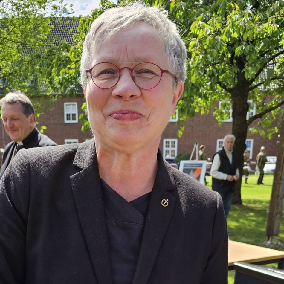 Eva Holthuis ist Militärpfarrerin der Waldkaserne Hilden: Die Frau, der die Soldaten vertrauen