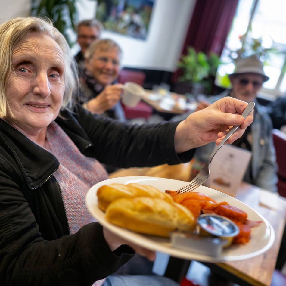 Wohlfühlmorgen der Malteser in Hilden immer gefragter: „Diesen Luxus kann ich mir von meiner kleinen Rente nicht erlauben“