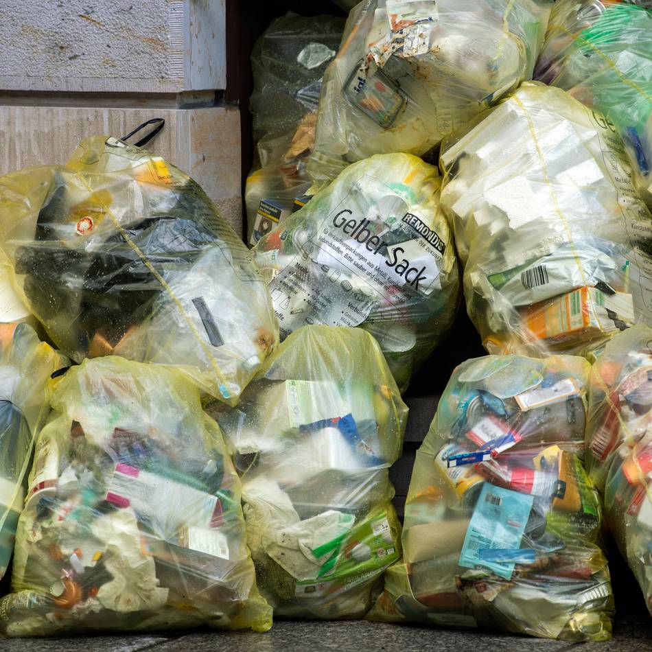 Abholung des Verpackungsmülls in Hilden und Haan: Der Ärger um die Gelben Säcke reißt nicht ab