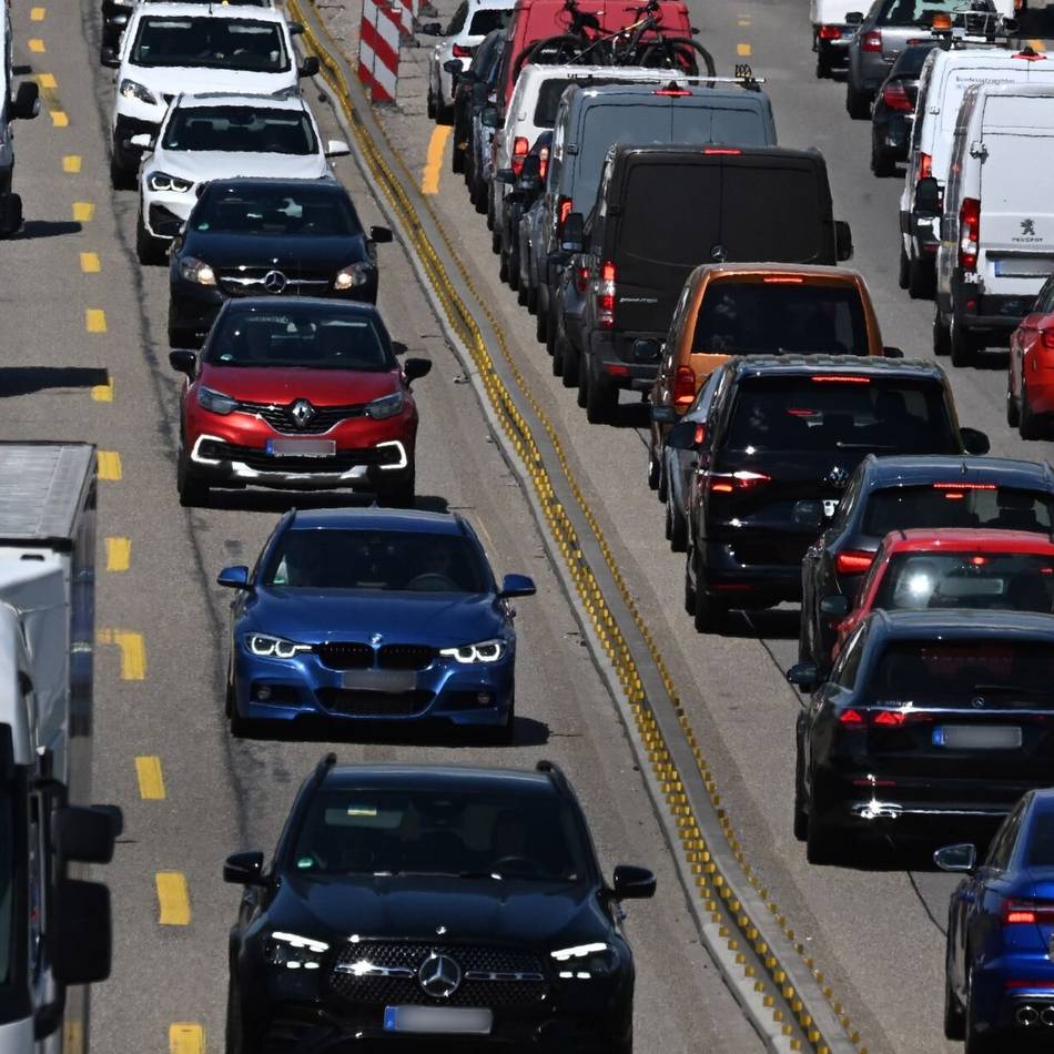 ADAC warnt: A 46 gesperrt – mit Staus ist zu rechnen
