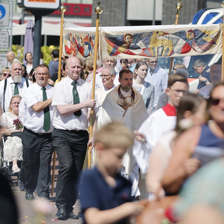 Katholisch in Hilden: Christen feiern ihren Glauben
