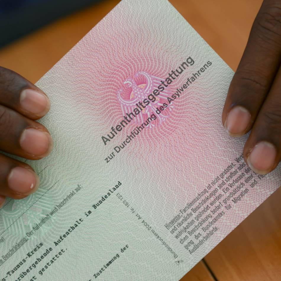 Online Fragebogen-Aktion: Stadt erfasst Helfer für Geflüchtete in Hilden
