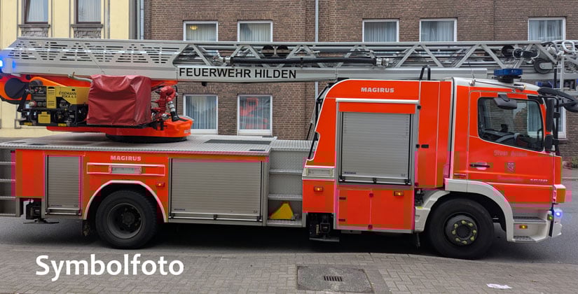Hoffeldstraße: Zwei Autos in Flammen