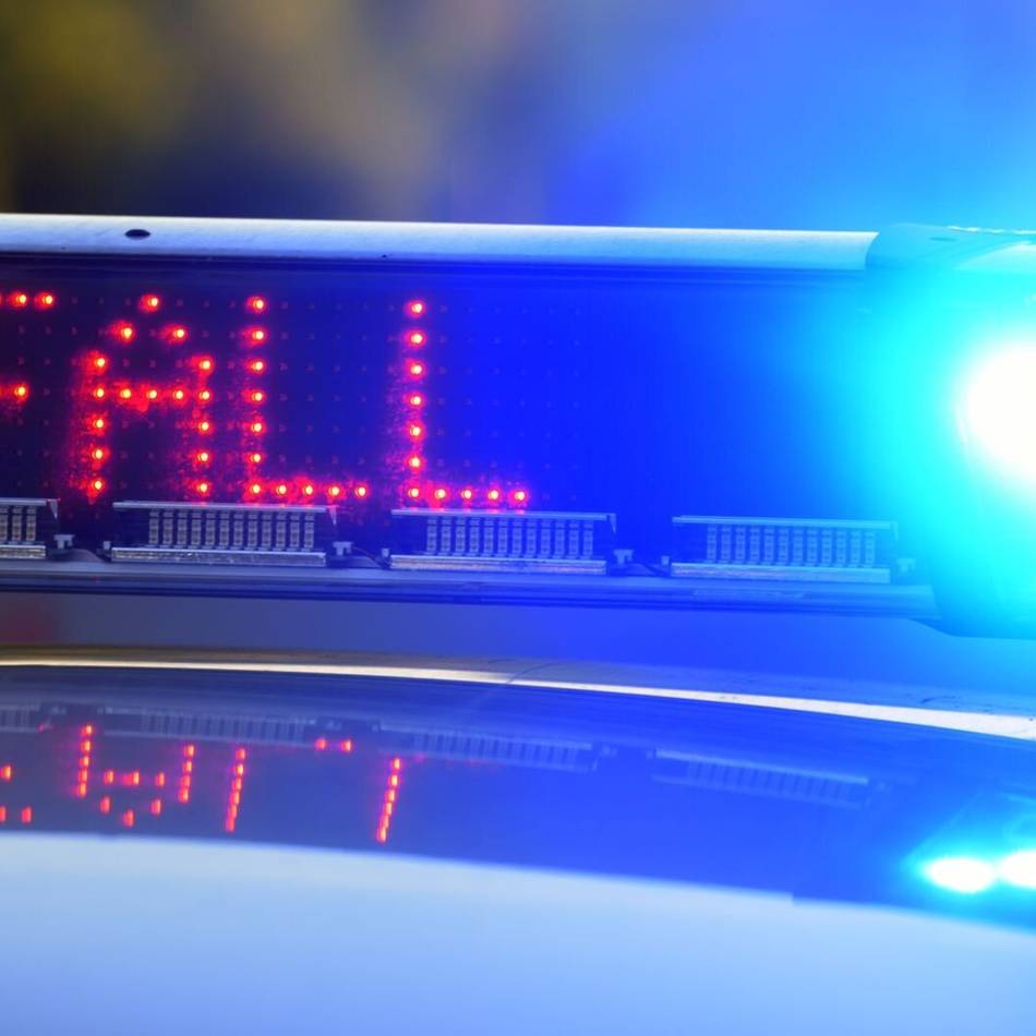 Polizeieinsatz in Hilden: Unfall auf der Walder Straße – zwei Menschen verletzt