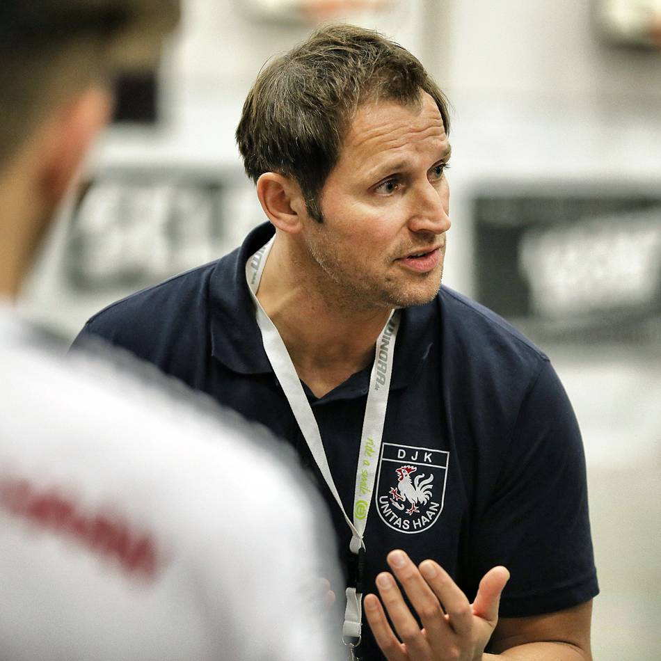 Erst nach einer Auszeit läuft es: Unitas-Handballer liefern spannenden Schlagabtausch in Korschenbroich