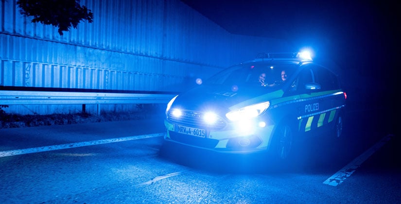 Mitten in der Nacht im Wohngebiet: Fahrzeug-Aufbrüche in Serie