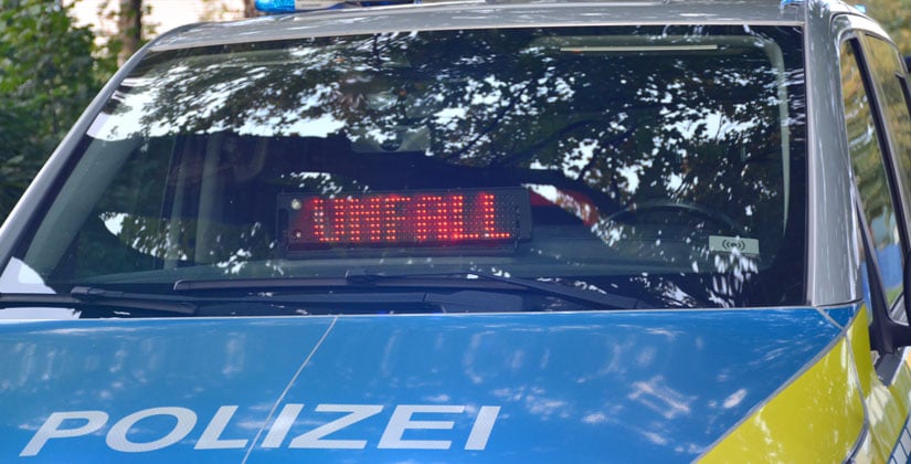 Westring: 71-jähriger Radfahrer bei Kollision mit BMW schwer verletzt