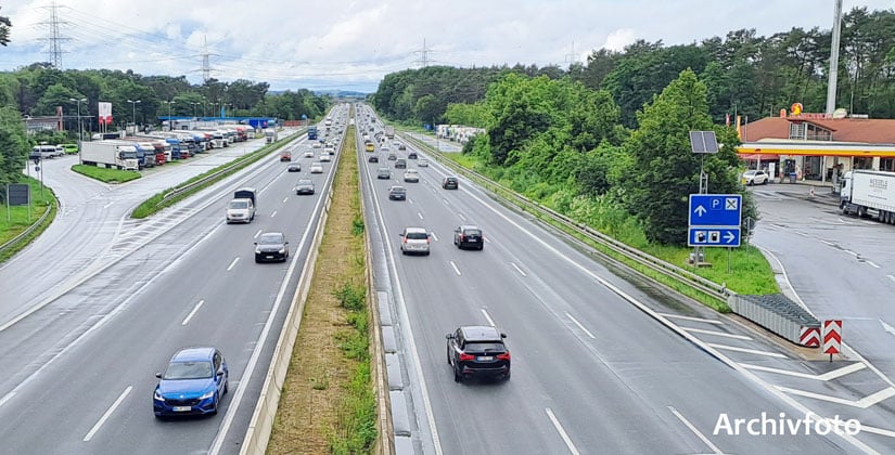 ADAC beklagt „katastrophale“ Zustände: Gefährliche Lkw-Parkverstöße auf fast jeder zweiten Rastanlage