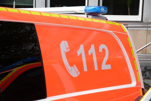 POL-ME: Drei Verletzte nach Busunfall – 2511002